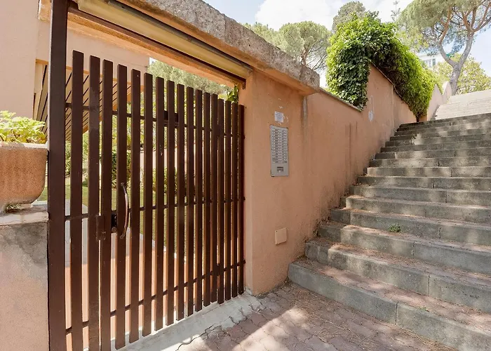 Lemon Tree In The Garden - Studio Apartment